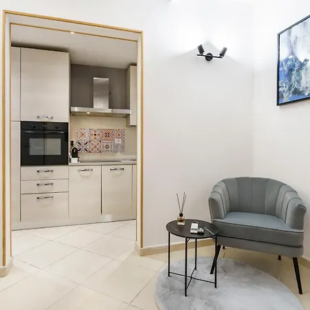 Casa de Férias Modern Minimalist Loft With Terrace And Parking